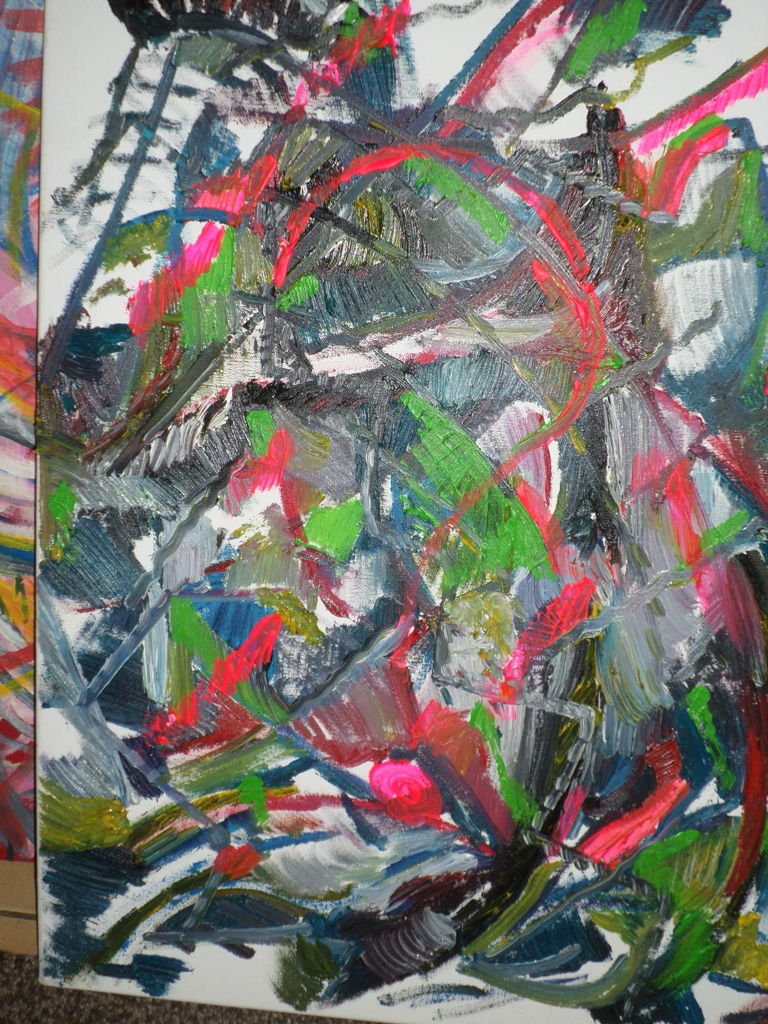 Staand doek met brede, felle streken in groen, rood en wit